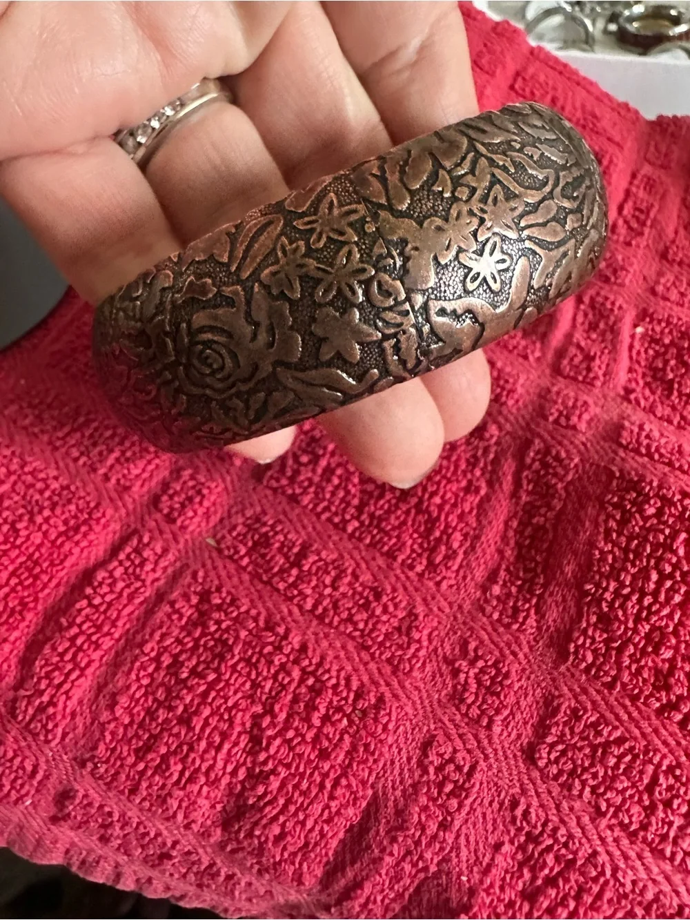 Floral Engraved Copper-Tone bangle Bracelet